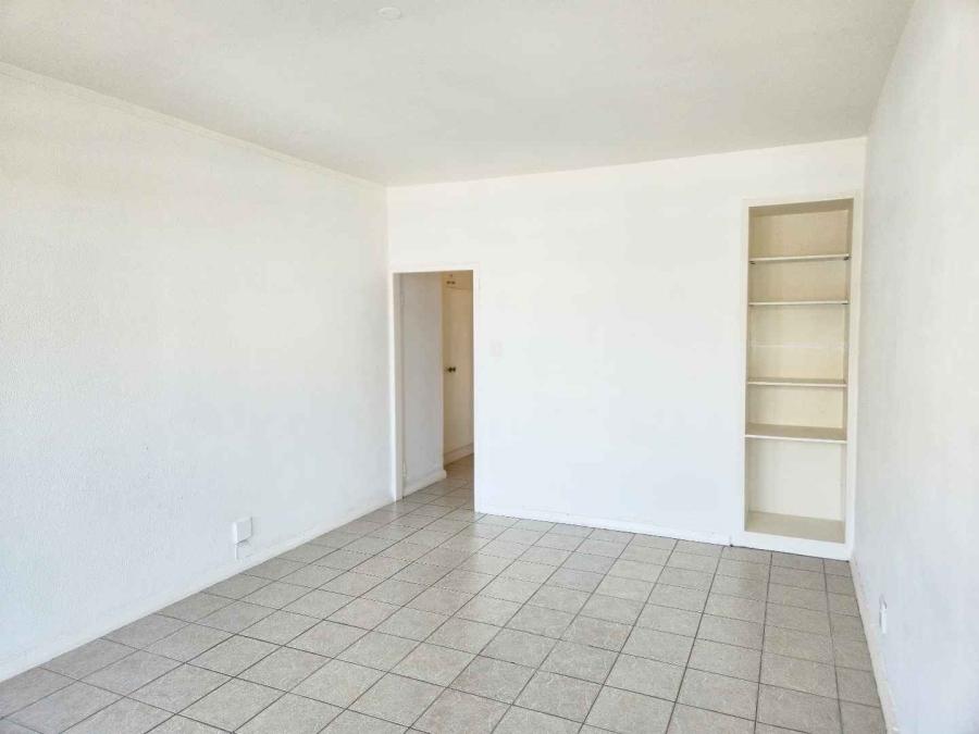 To Let 0 Bedroom Property for Rent in Sea Point Western Cape